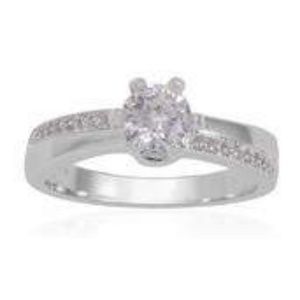 Sim Diamond Round Cut Ring in Silvertone NWT!